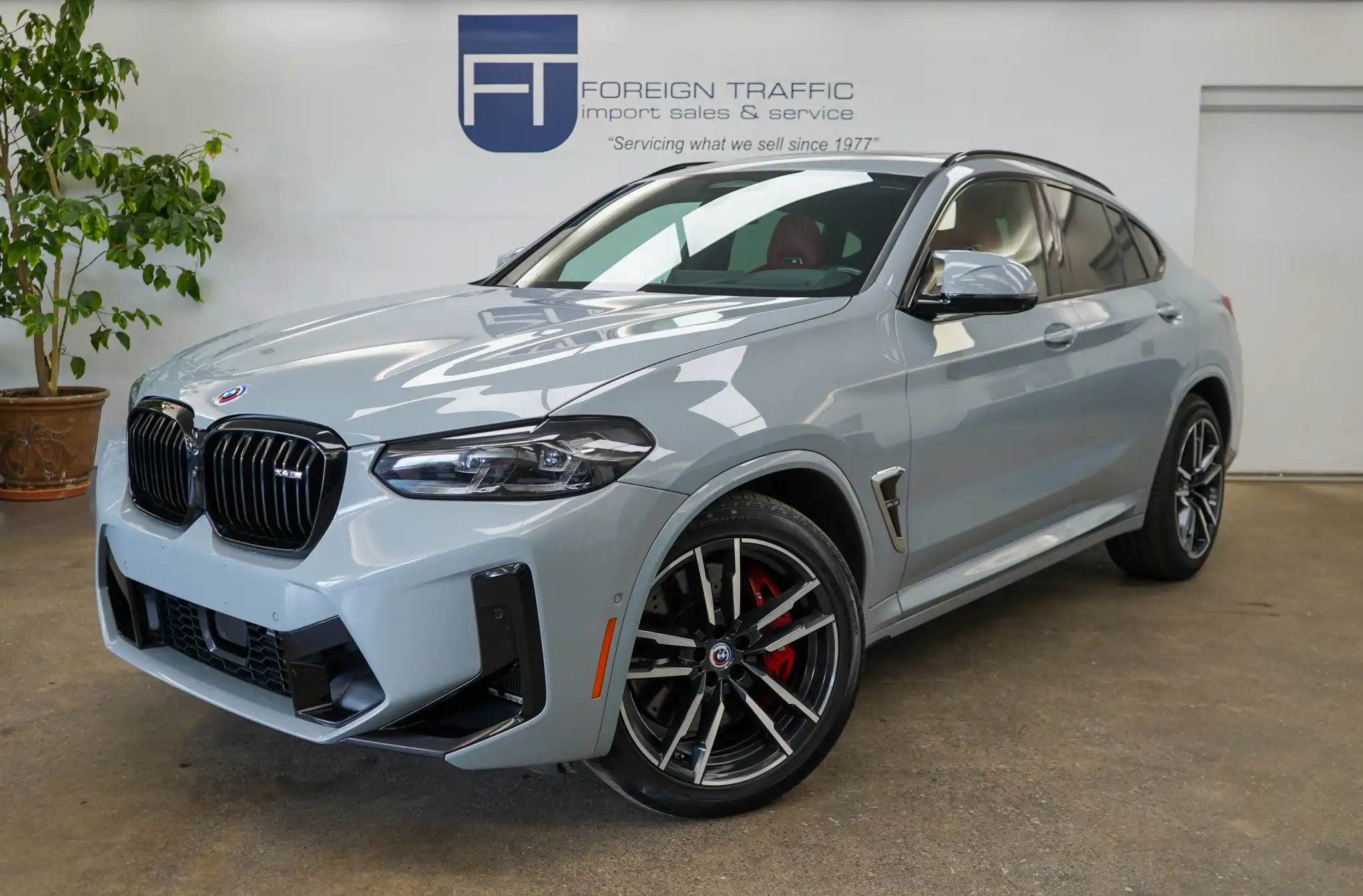 2022 BMW X4 M Base's photo