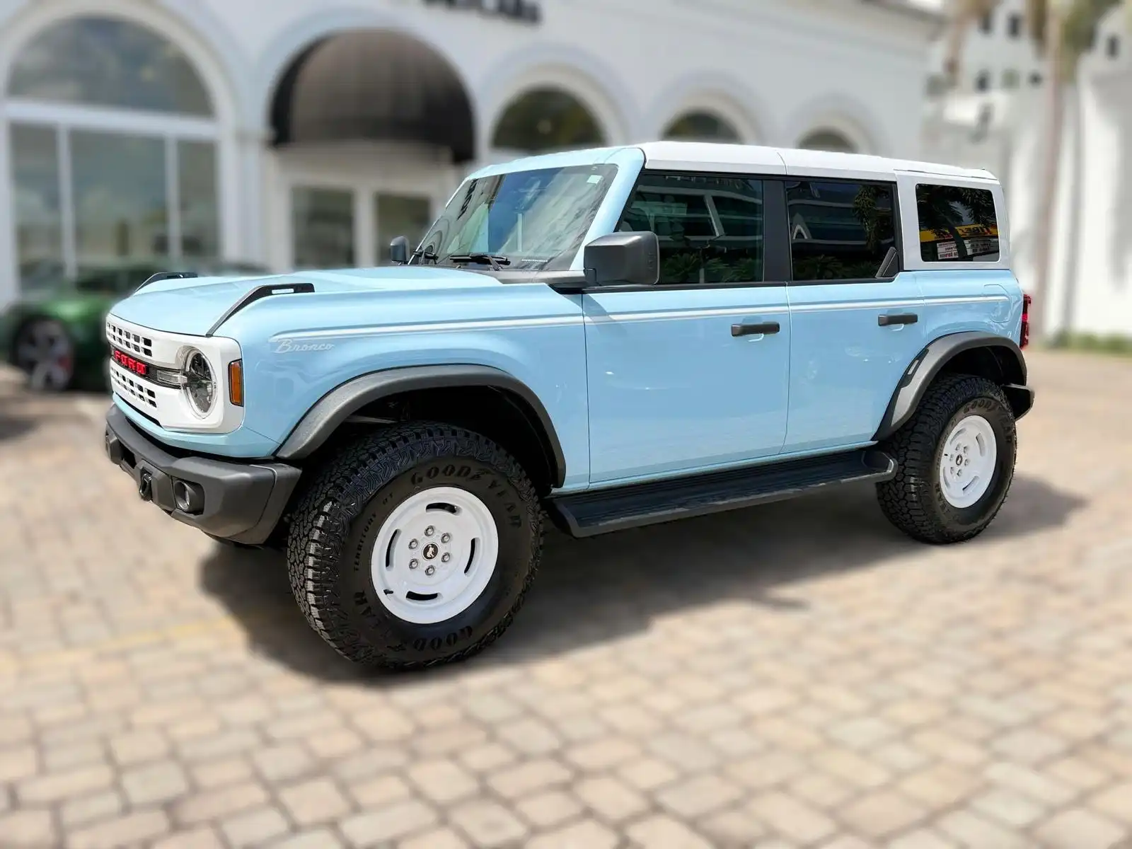 2025 Ford Bronco Heritage Edition 4x4's photo