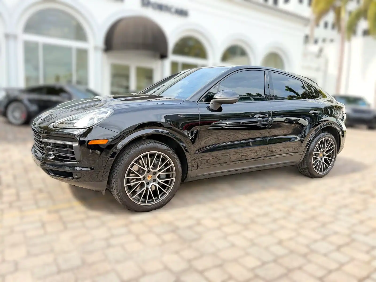 2020 Porsche Cayenne S's photo