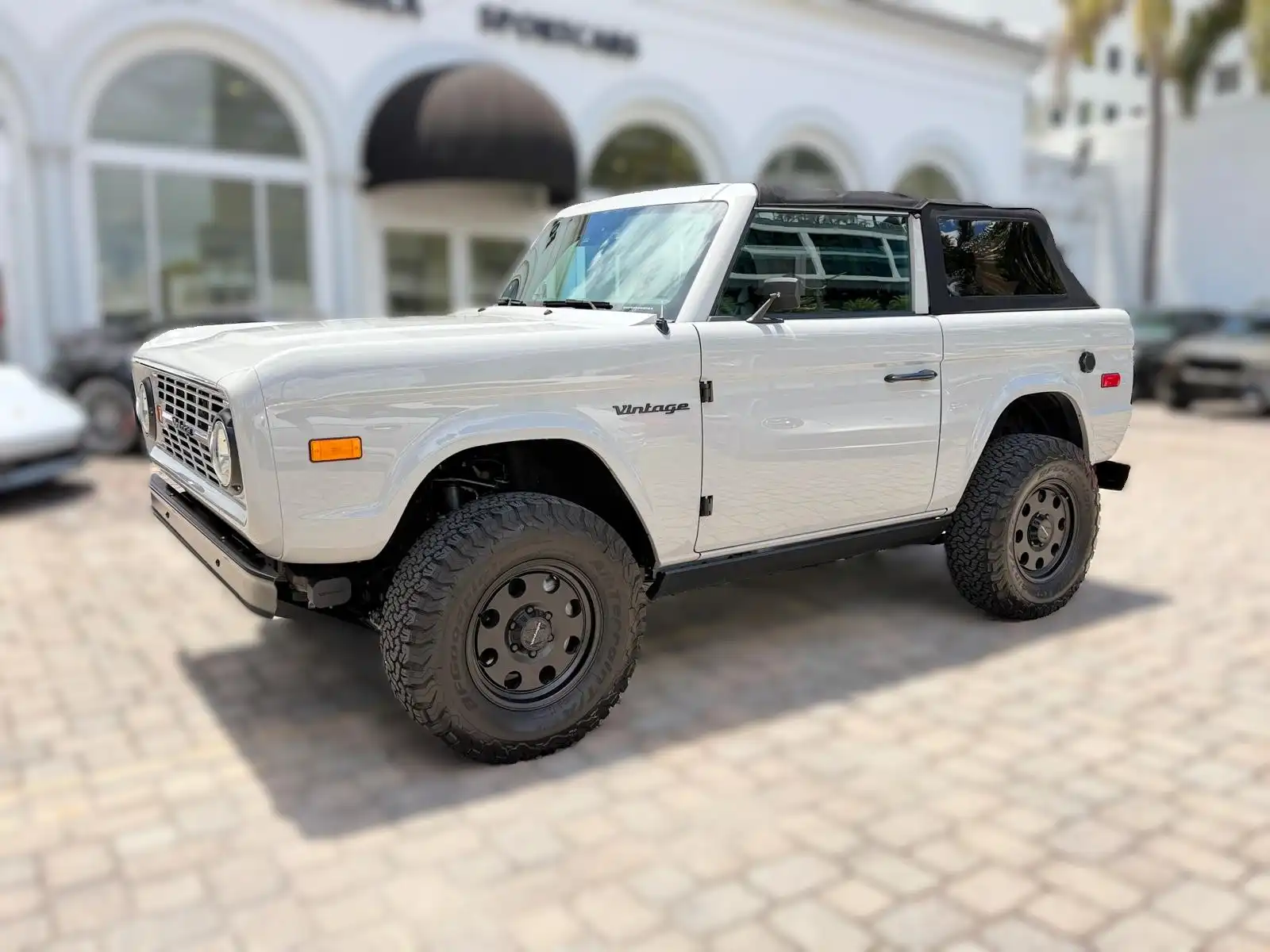 2025 Ford Bronco Badlands 4WD's photo