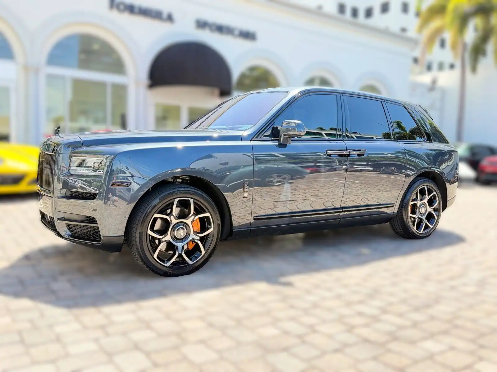 2023 Rolls-Royce Cullinan Black Badge's photo