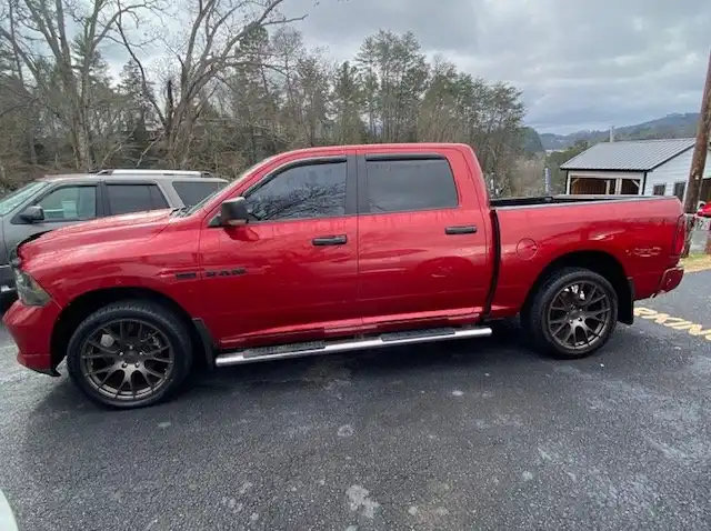2010 RAM 1500 Laramie 4x4 Crew Cab's photo