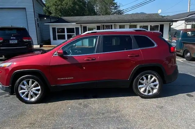 2014 Jeep Cherokee Limited's photo