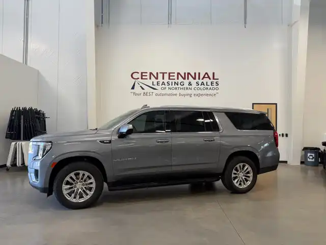 2022 GMC Yukon 4WD SLE's photo