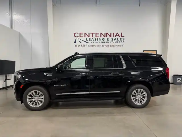 2024 GMC Yukon 4WD SLT's photo