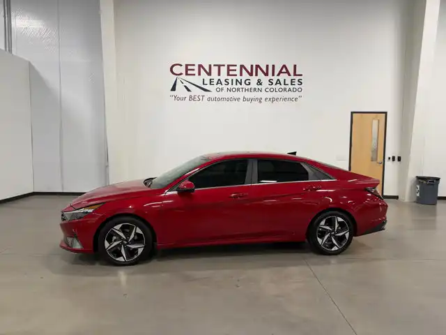 2021 Hyundai Elantra 1.6 Hybrid Limited DCT's photo