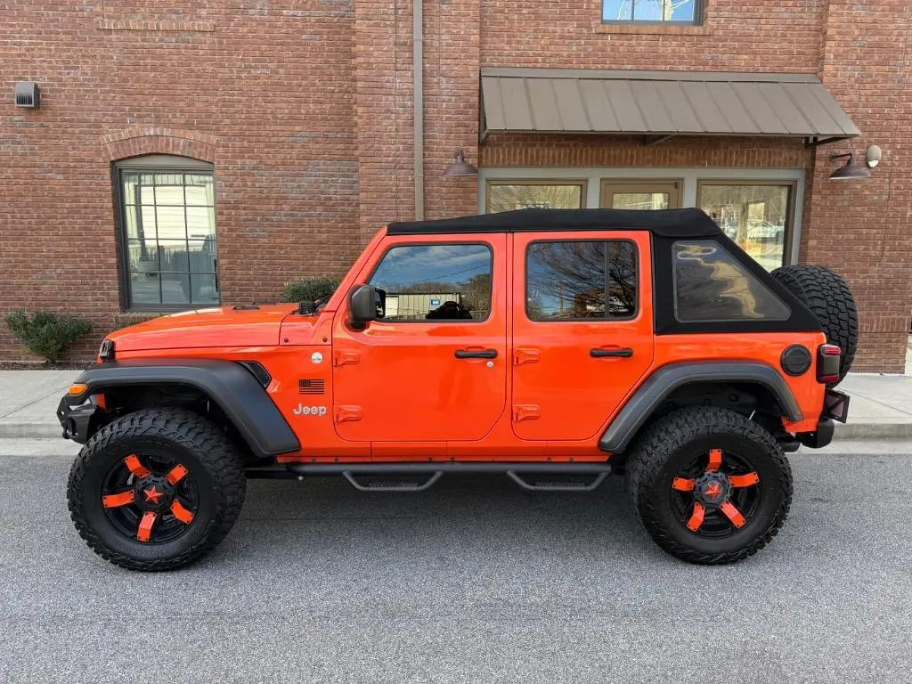 2019 Jeep Wrangler Sport S photo 5