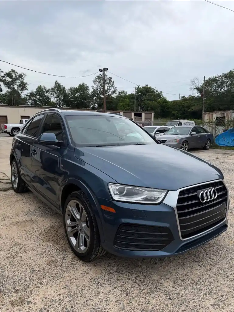 2018 Audi Q3 2.0T Premium Sport's photo