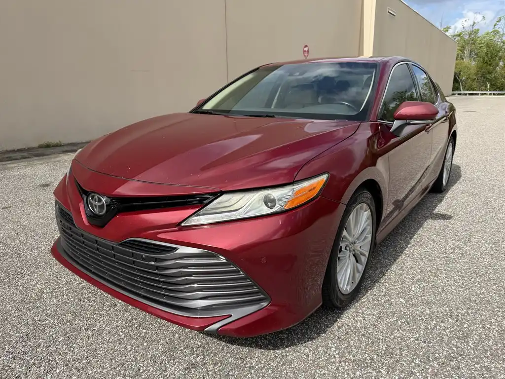 2018 Toyota Camry 2.5 Auto XLE's photo
