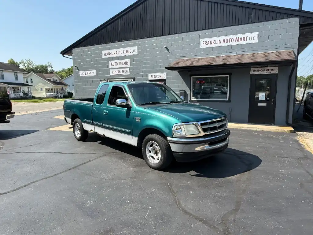 1998 Ford F-150 XLT SuperCab SWB Styleside's photo
