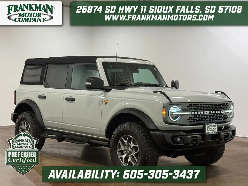2023 Ford Bronco Badlands Advanced 4WD 4-door's photo