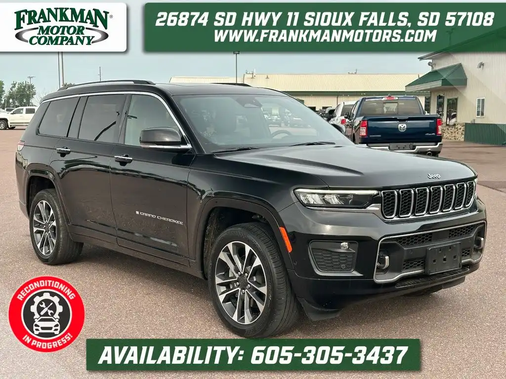 2023 Jeep Grand Cherokee L Overland 4x4's photo