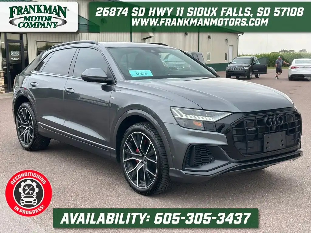 2023 Audi Q8 55 Premium Plus Tiptonic quattro's photo