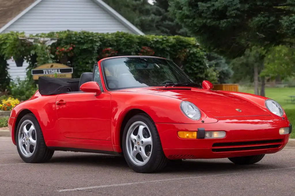 1995 Porsche 911's photo
