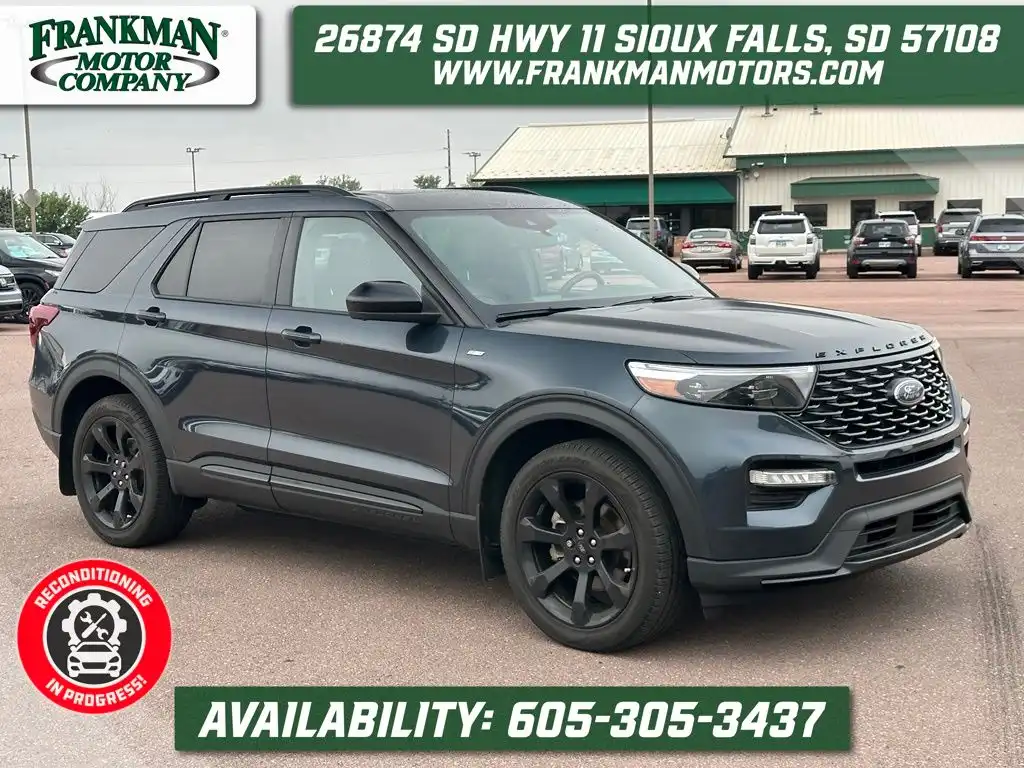 2023 Ford Explorer ST-Line 4WD's photo