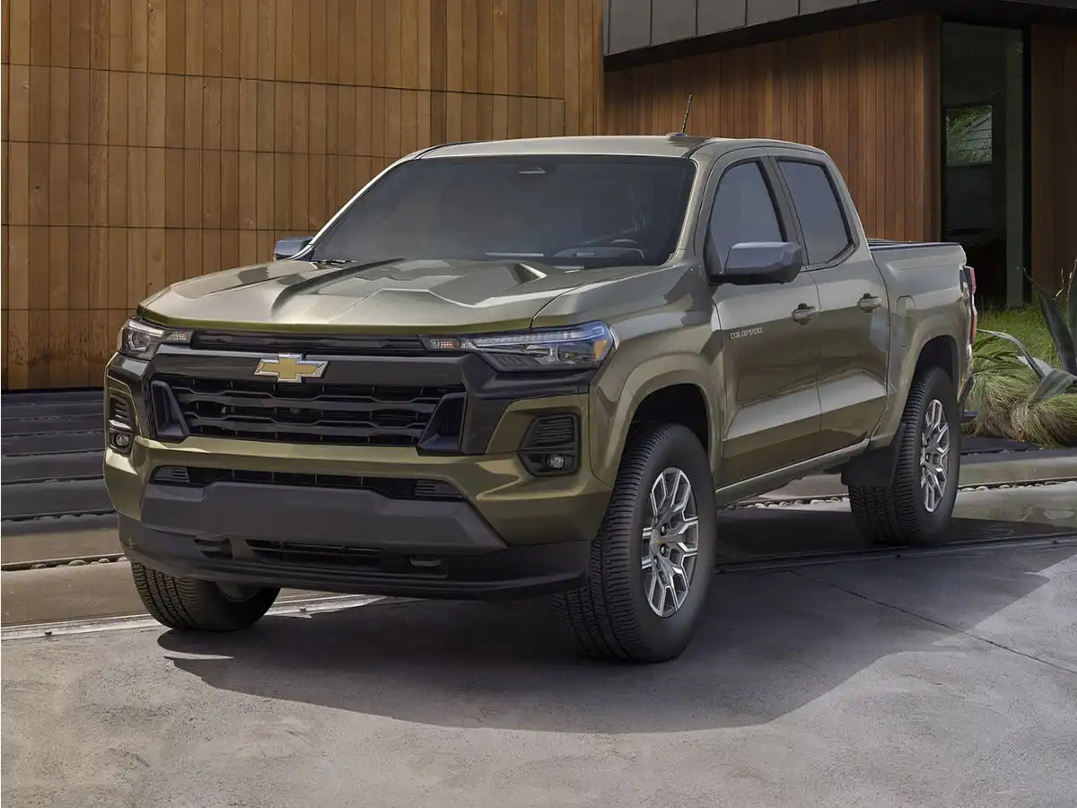 2023 Chevrolet Colorado LT 4WD Crew Cab Short Box's photo