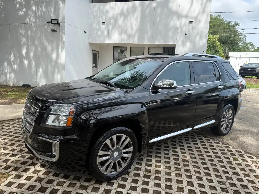 2016 GMC Terrain FWD Denali's photo