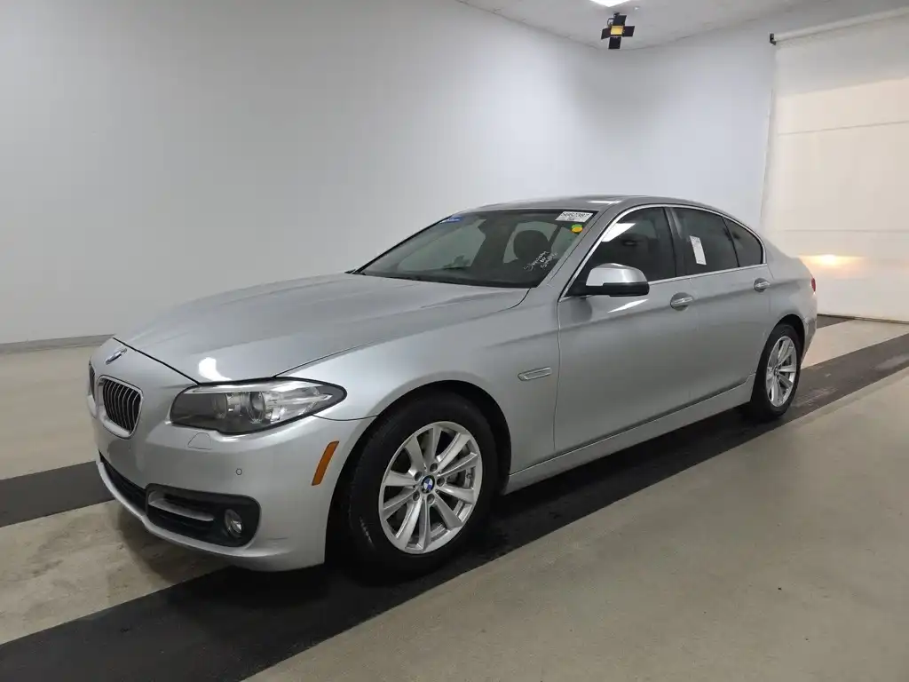 2015 BMW 5 Series 528i Sedan M Sport Line's photo