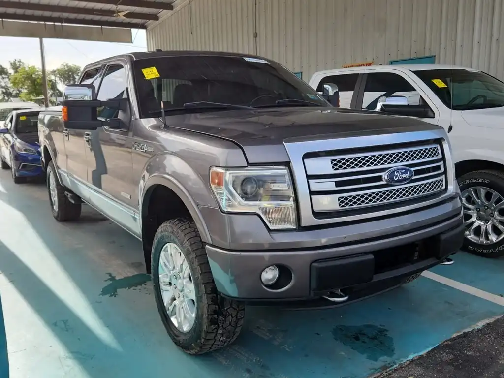 2013 Ford F-150 Platinum 4x4 SuperCrew 145-in's photo