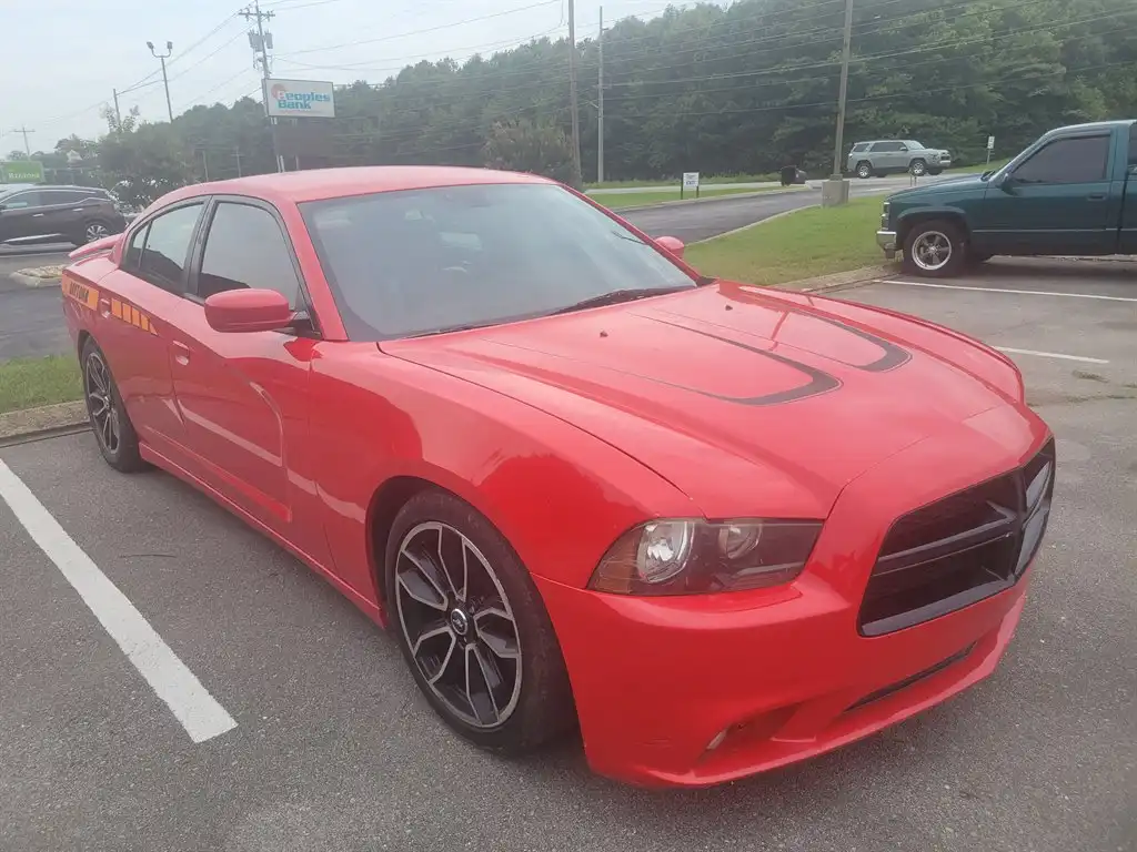 2014 Dodge Charger R/T's photo