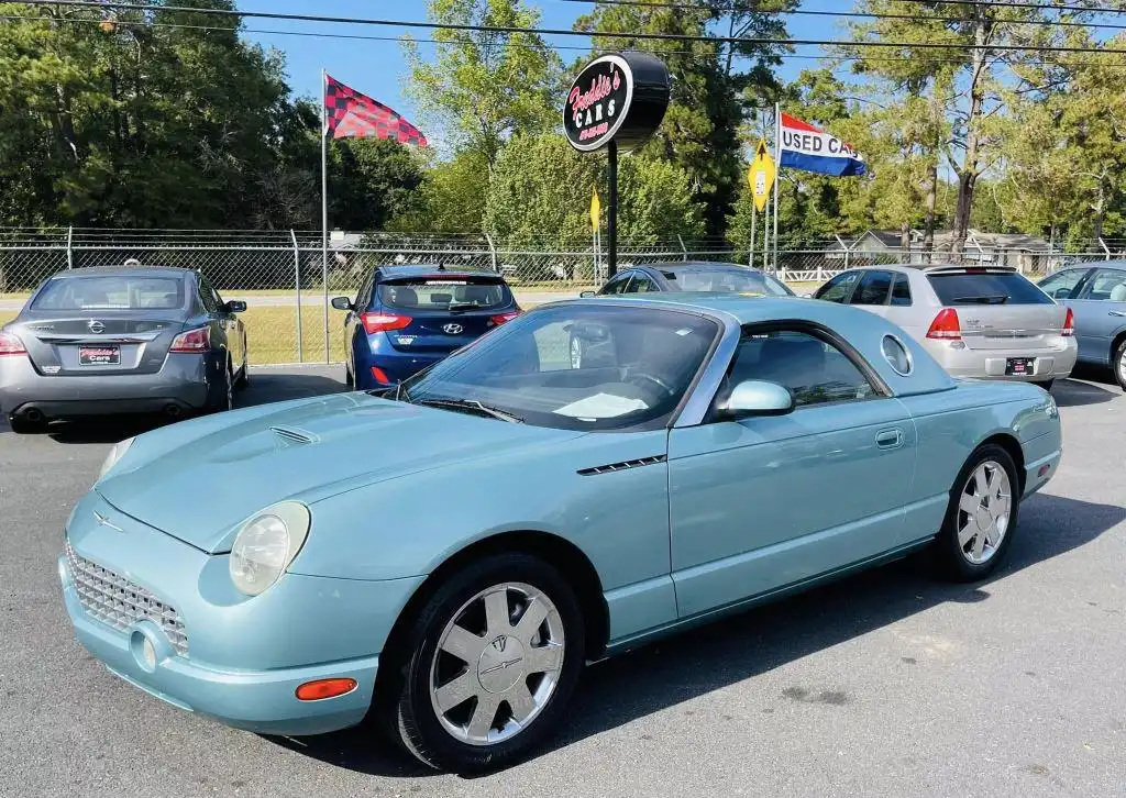 2002 Ford Thunderbird Premium's photo