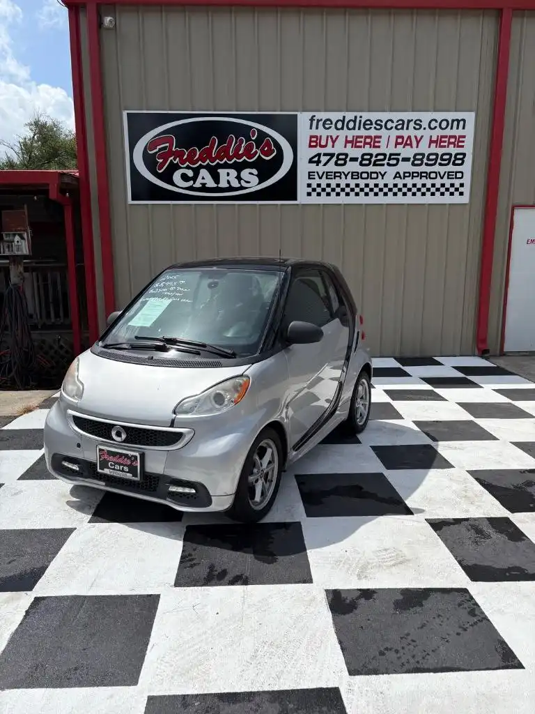 2015 smart fortwo pure's photo