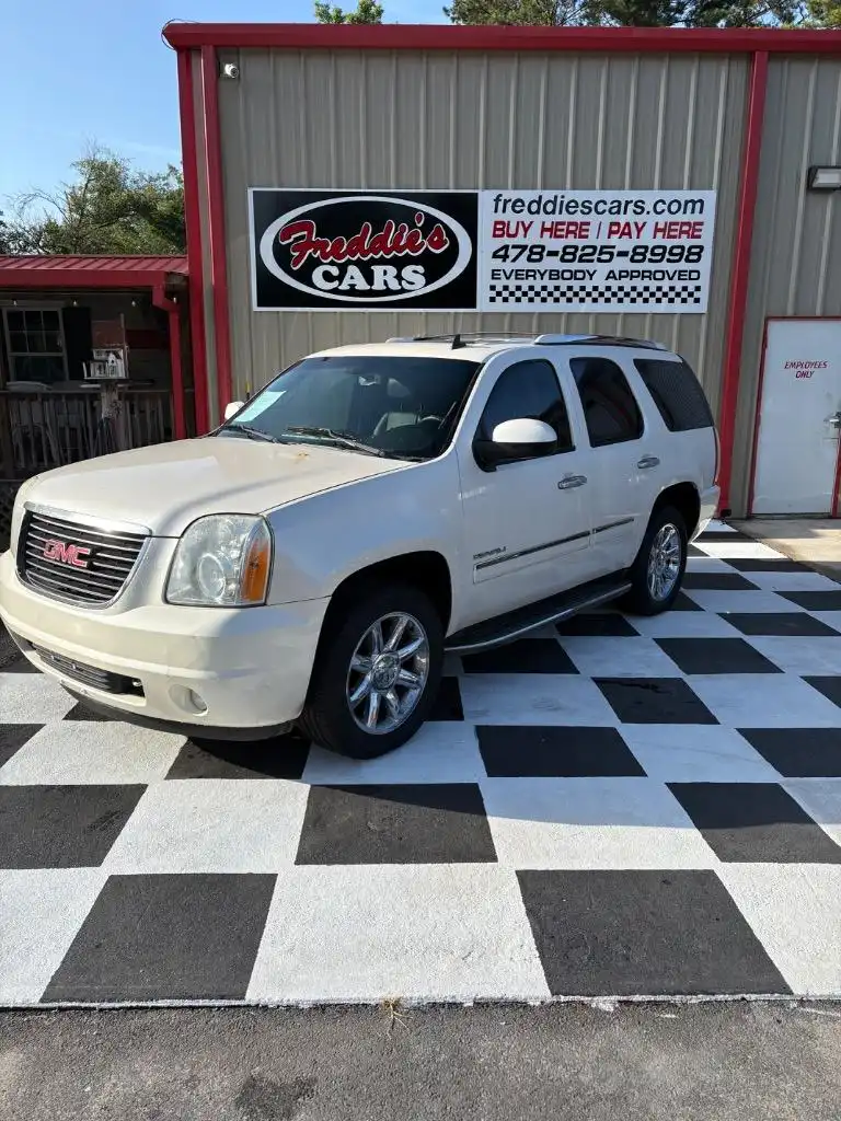 2013 GMC Yukon Denali - AWD's photo