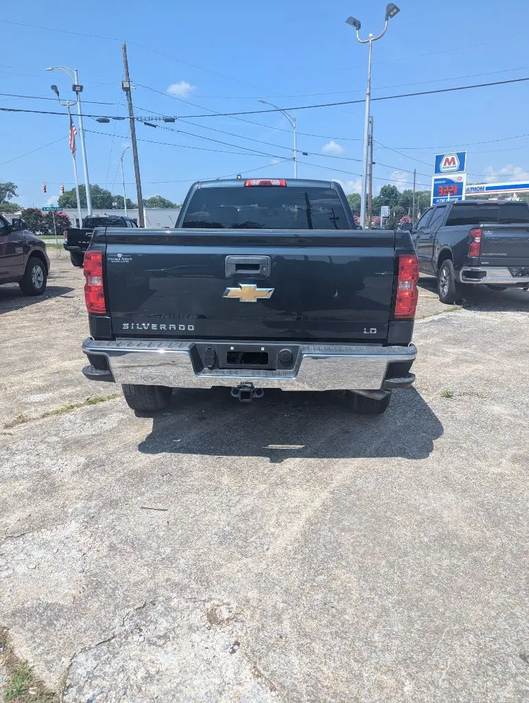 2019 Chevrolet Silverado 1500 LT Double Cab Std Box photo 4