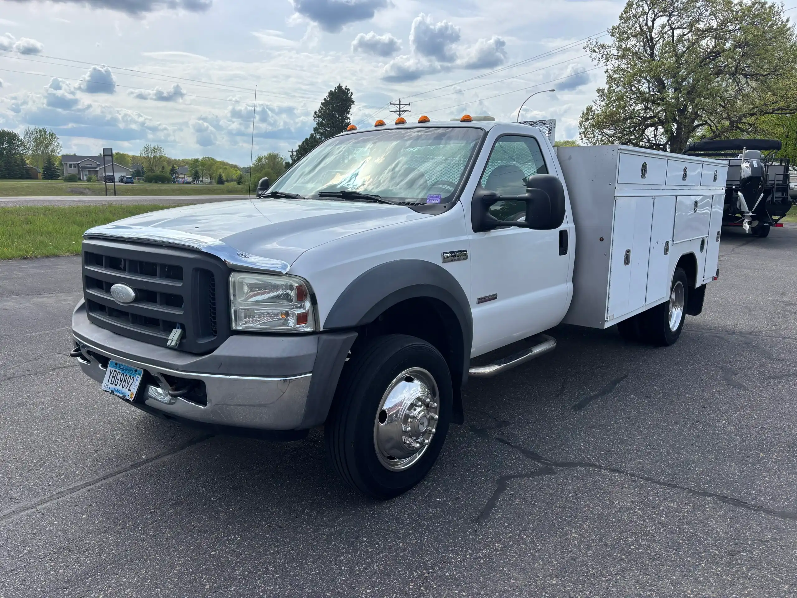 2005 Ford F-450's photo