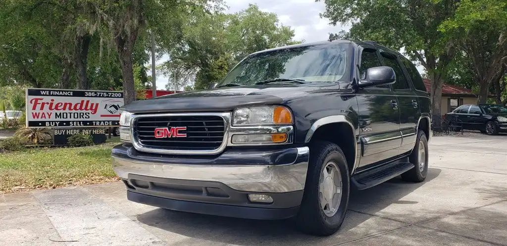 2006 GMC Yukon 2WD SLE's photo
