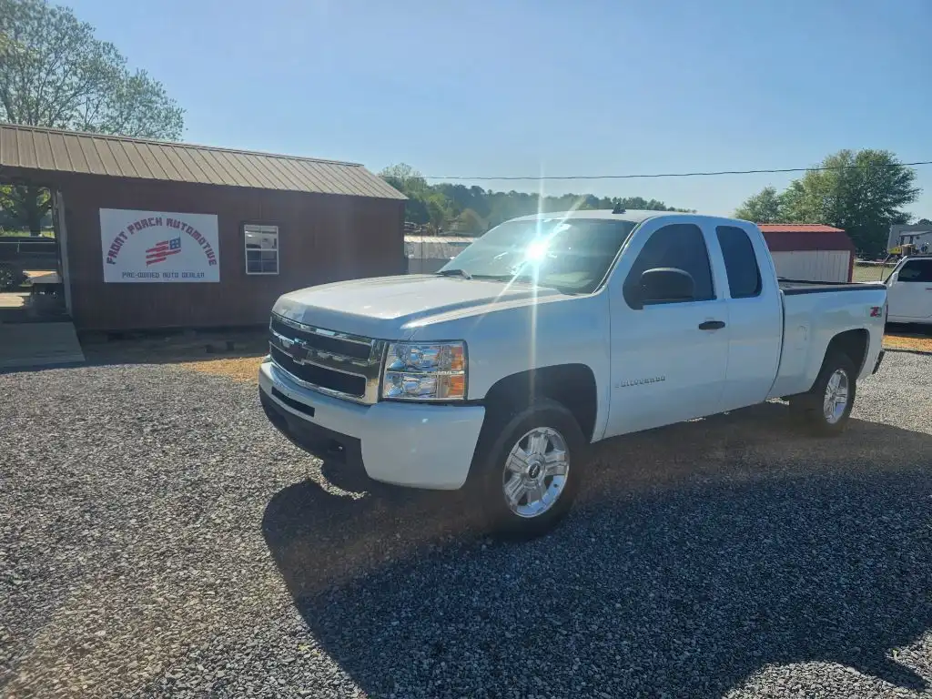 2008 Chevrolet Silverado 1500 1LT 4WD Extended Cab LWB's photo