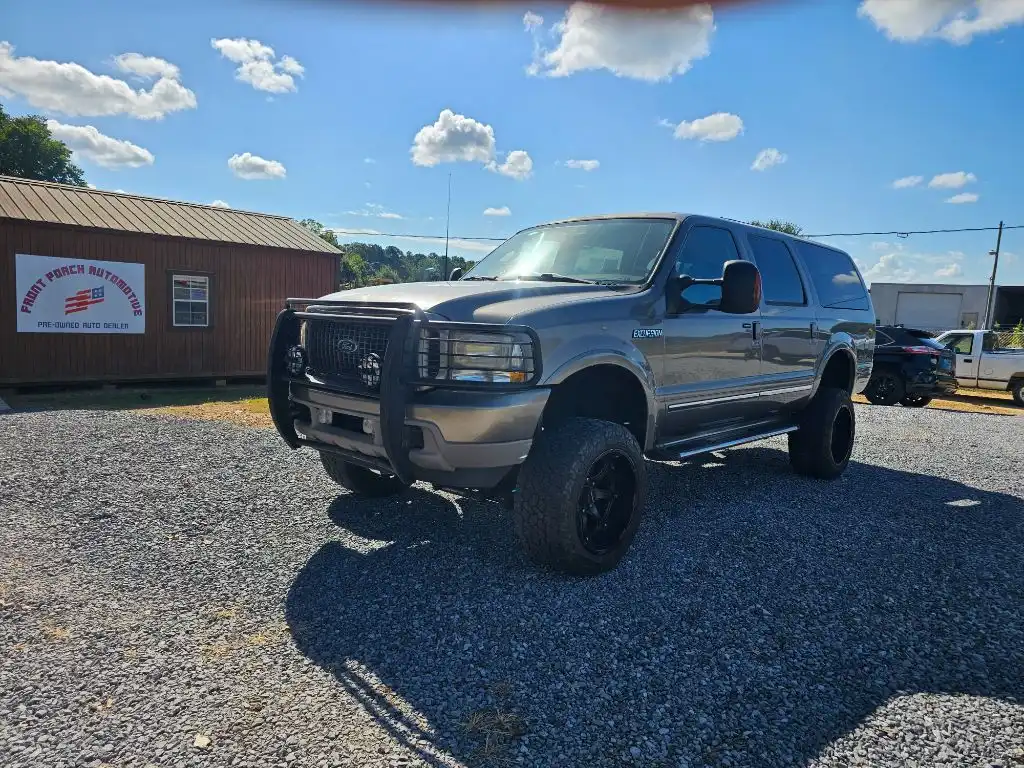 2003 Ford Excursion 6.8 Limited 4WD's photo