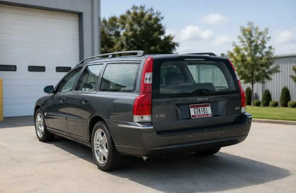2006 Volvo V70 2.5T's photo