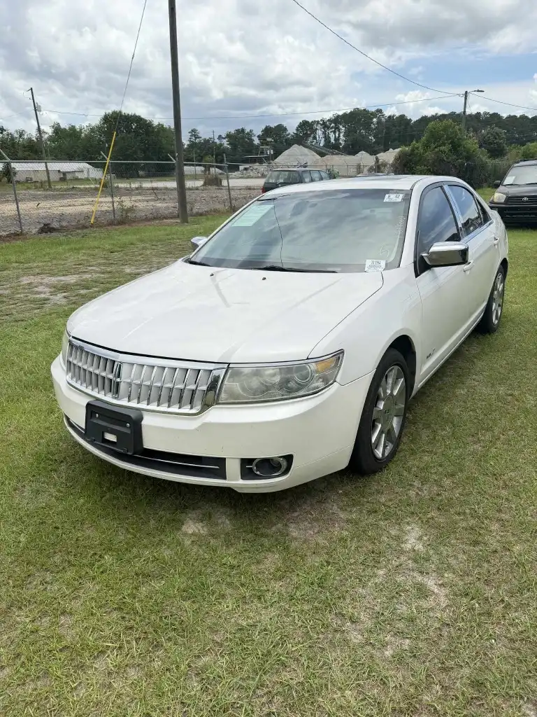 2009 Lincoln MKZ V6's photo