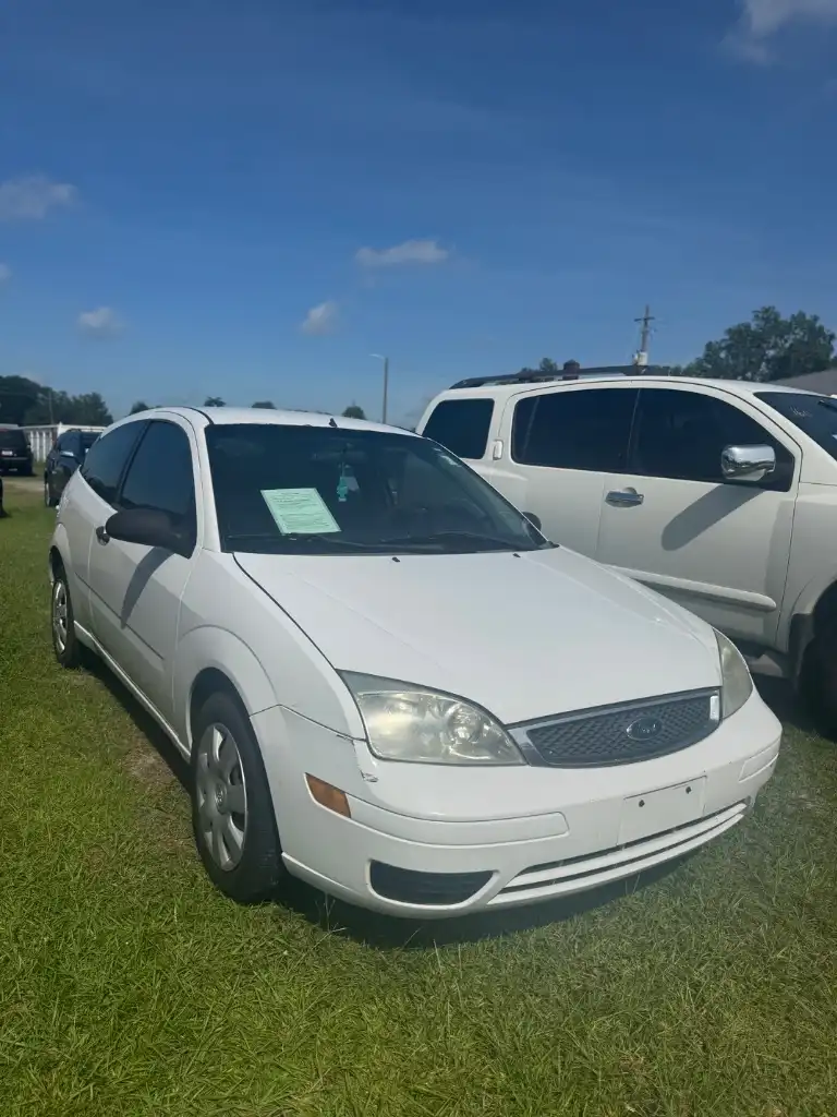 2007 Ford Focus ZX3 S's photo