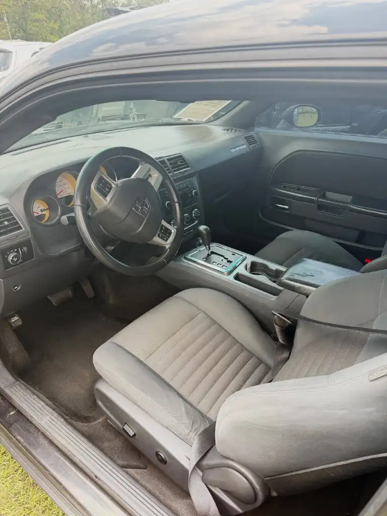2011 Dodge Challenger R/T's photo