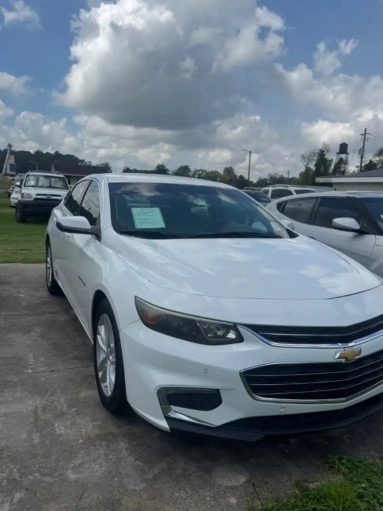 2017 Chevrolet Malibu 1LT's photo