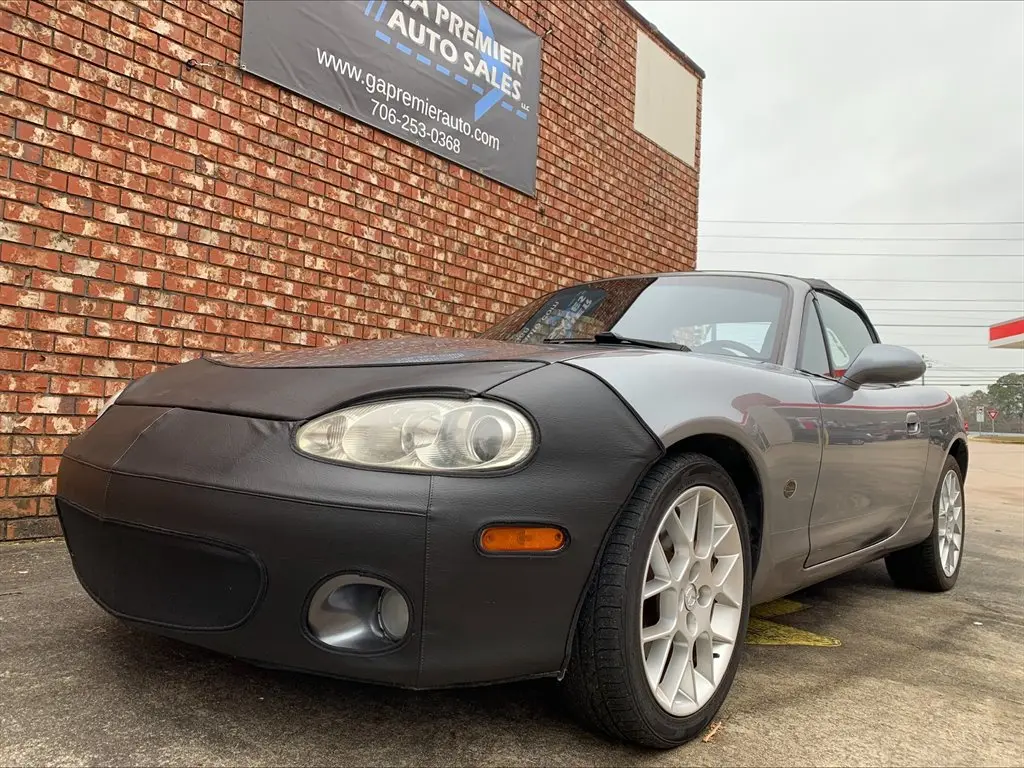 2002 Mazda MX-5 Miata LS photo 4