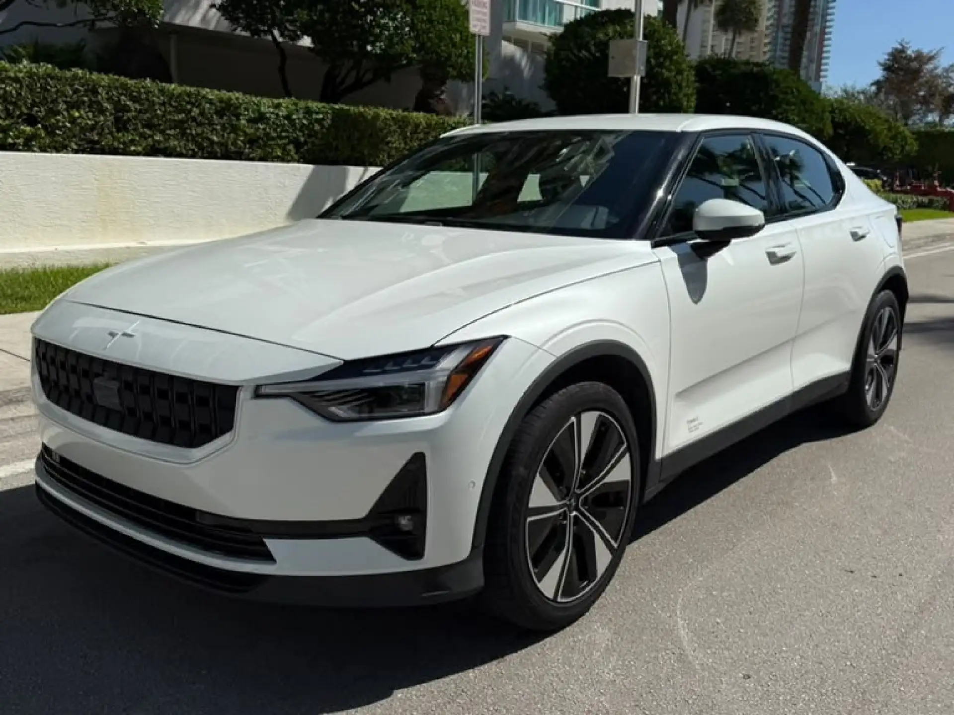 2023 Polestar 2 Long Range Dual Motor Plus's photo