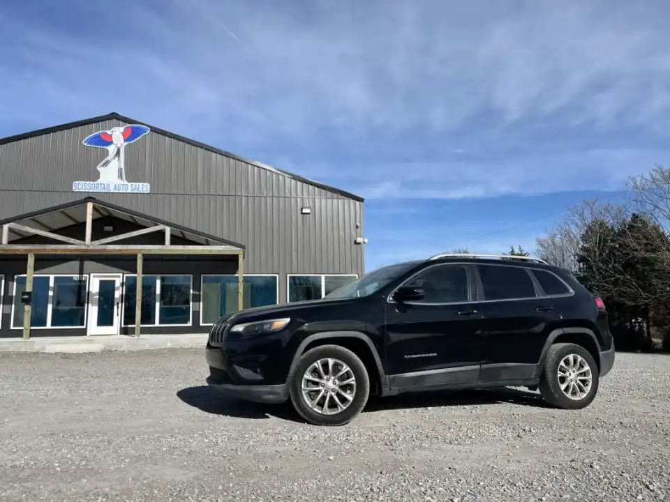 2019 Jeep Cherokee Latitude's photo