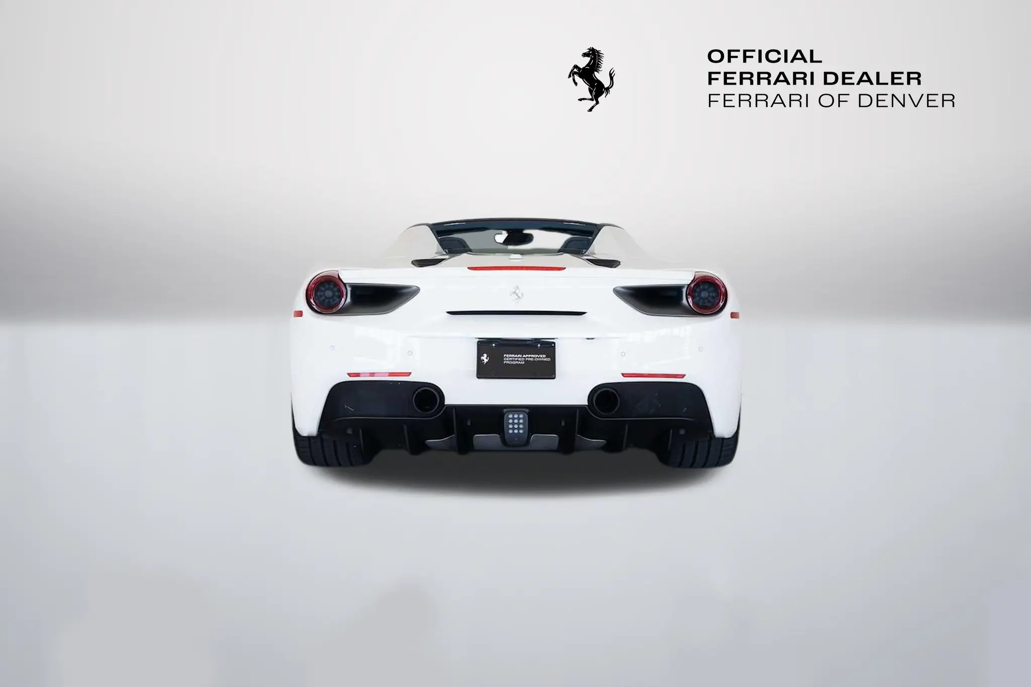 2017 Ferrari 488 Base photo 4