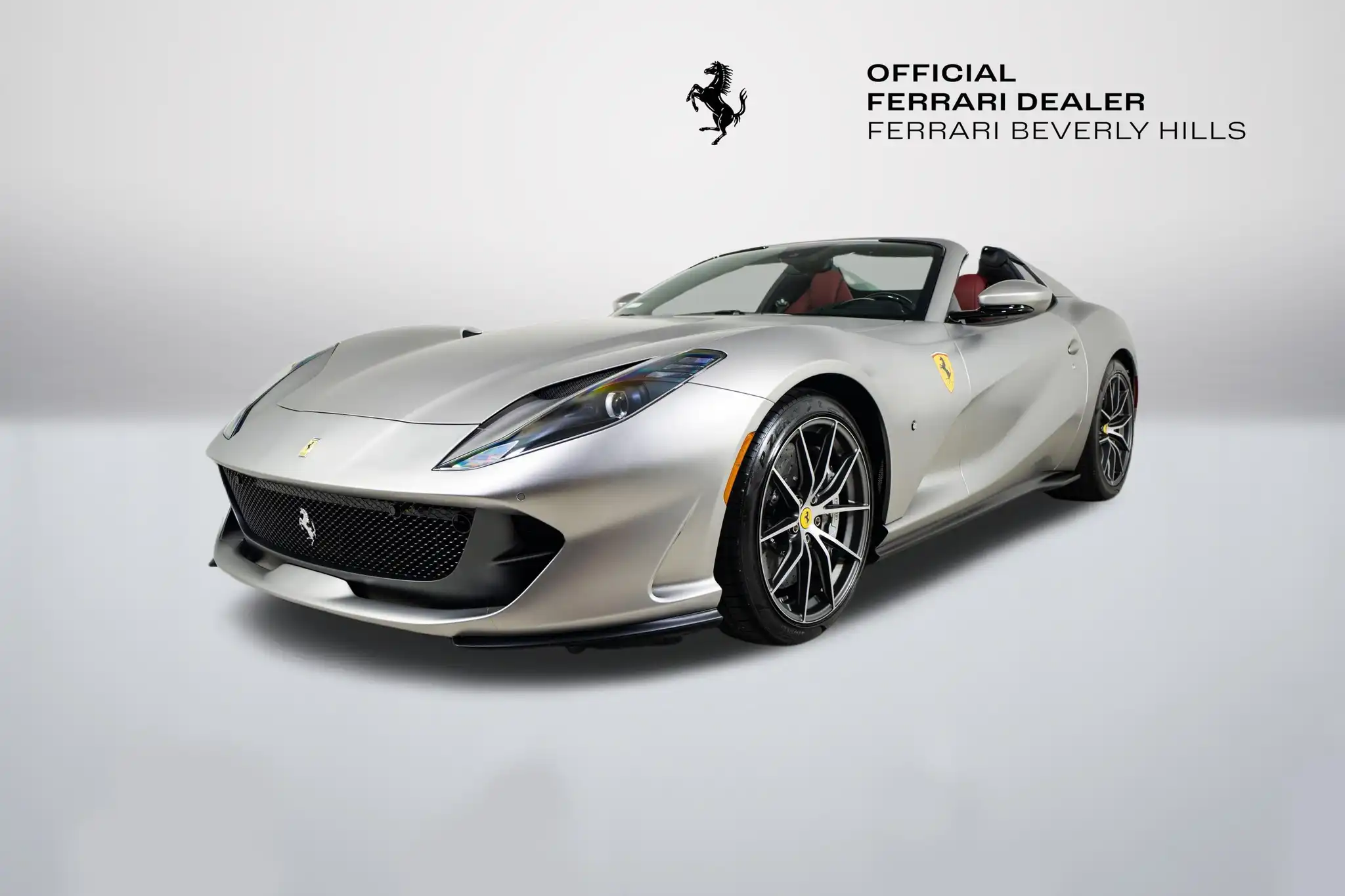 2022 Ferrari 812 Base's photo