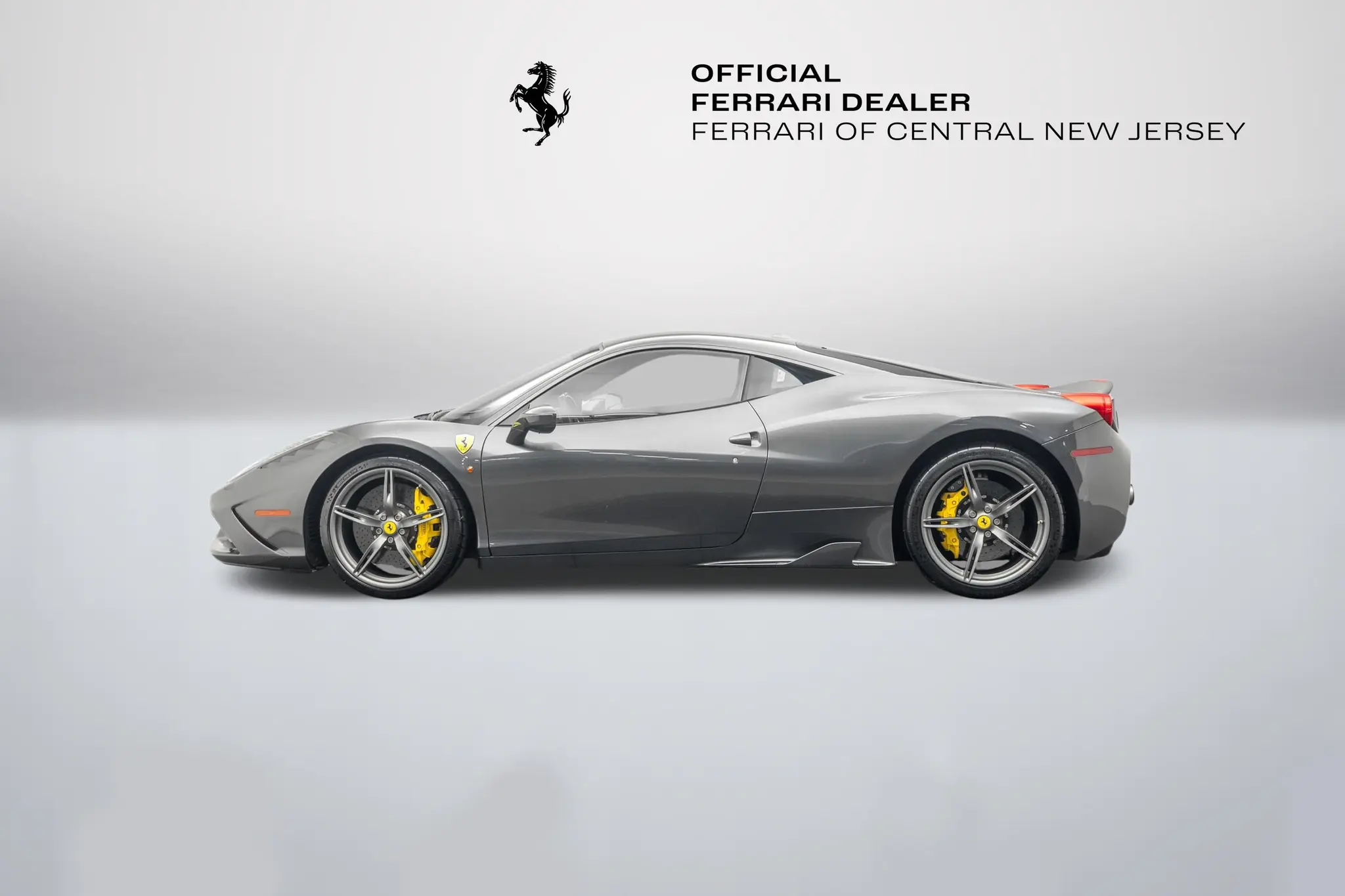 2014 Ferrari 458 Base photo 4