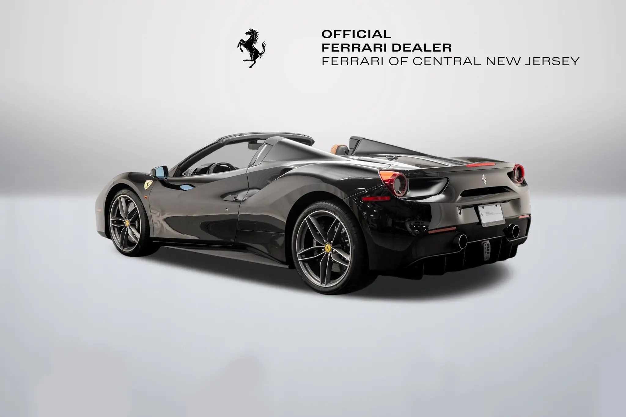2017 Ferrari 488 Base photo 5