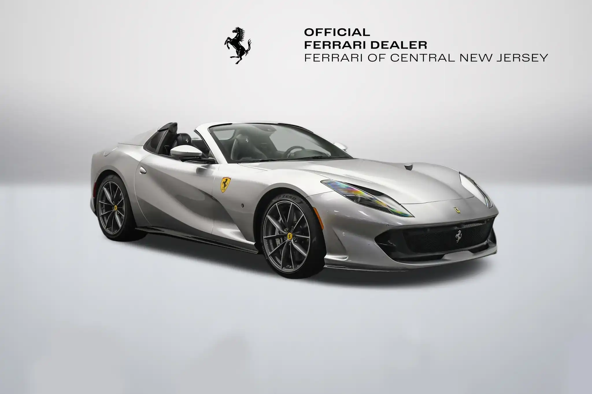 2022 Ferrari 812 Base's photo