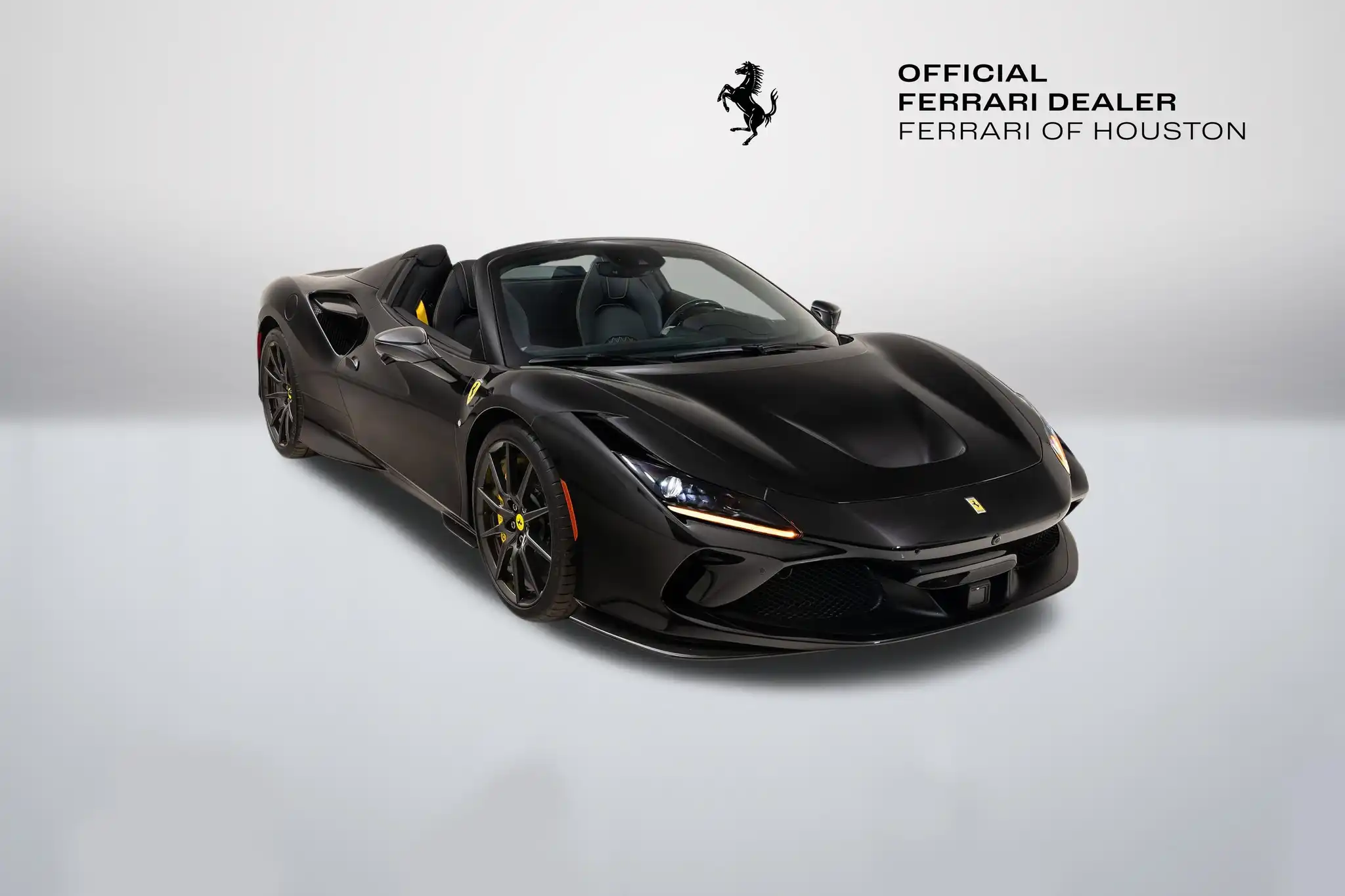 2022 Ferrari F8 Spyder's photo