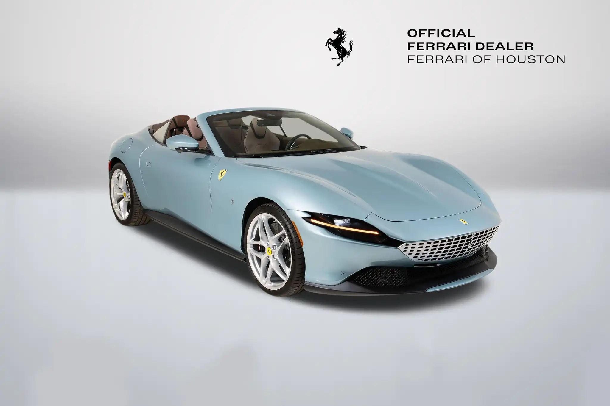 2025 Ferrari Roma Spider's photo