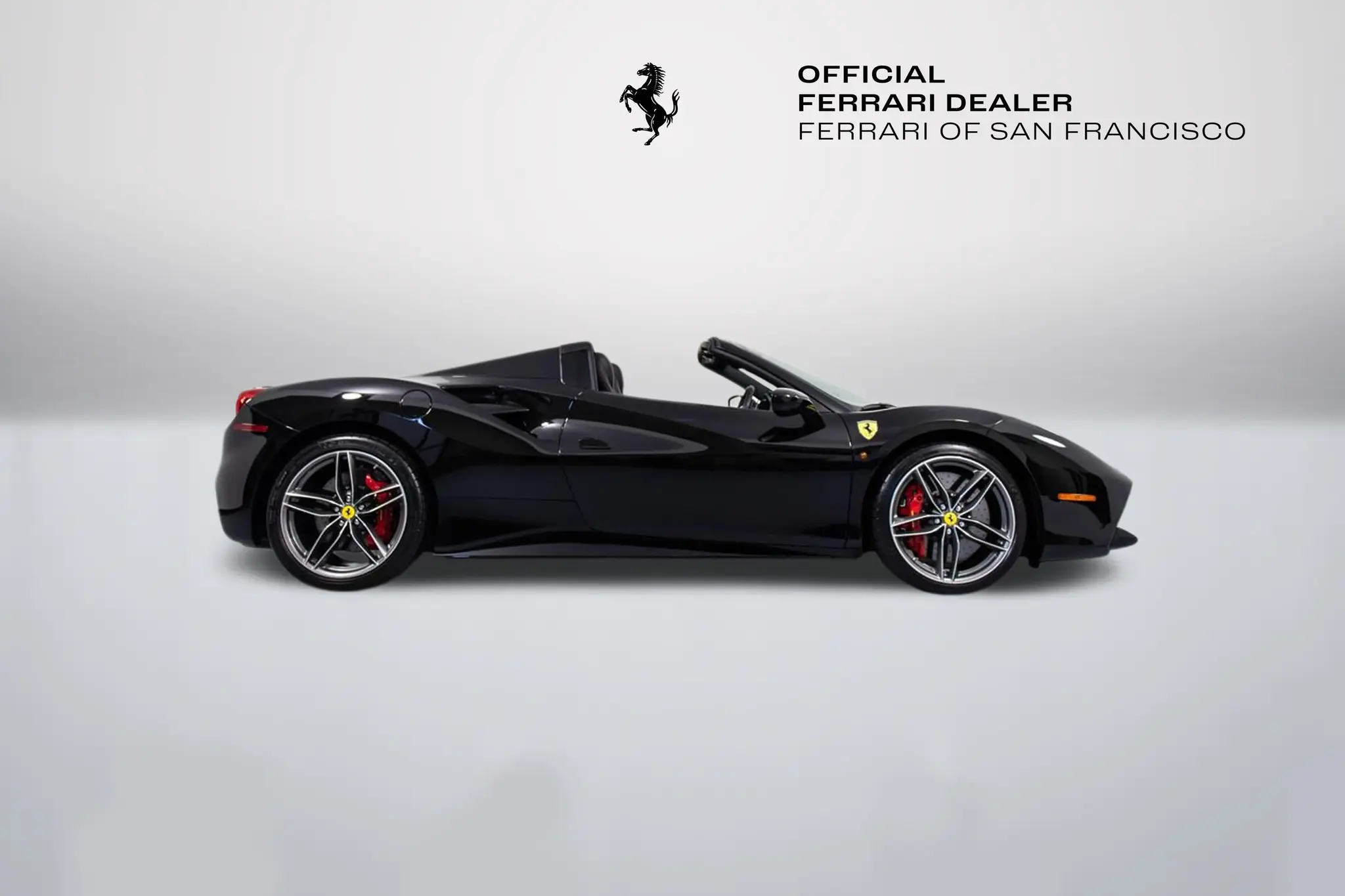 2017 Ferrari 488 Base photo 3