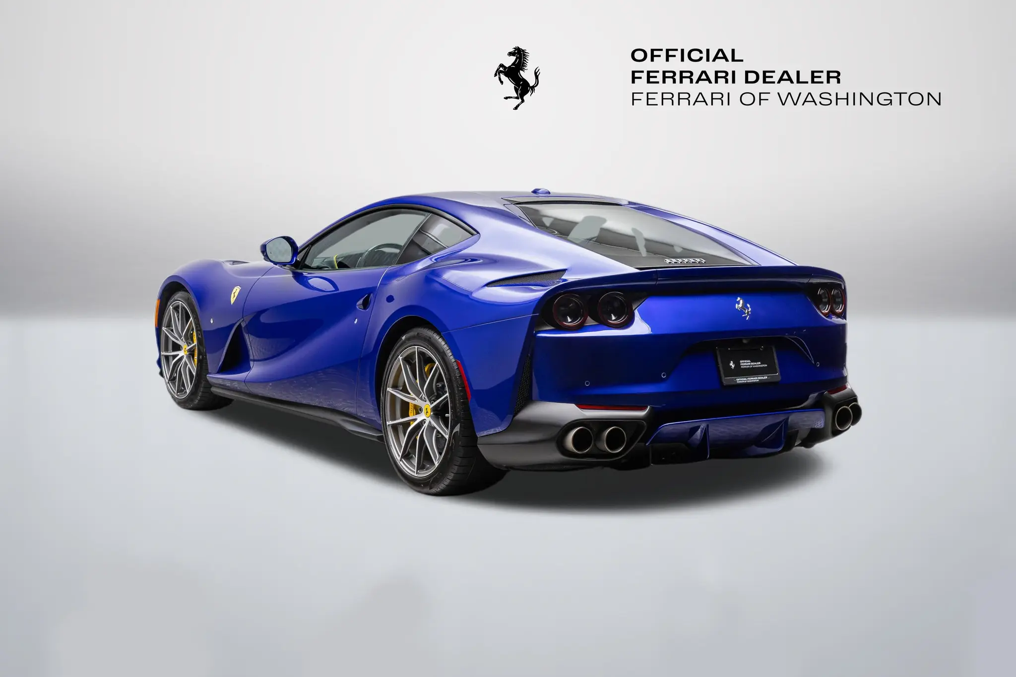 2020 Ferrari 812 Base photo 3
