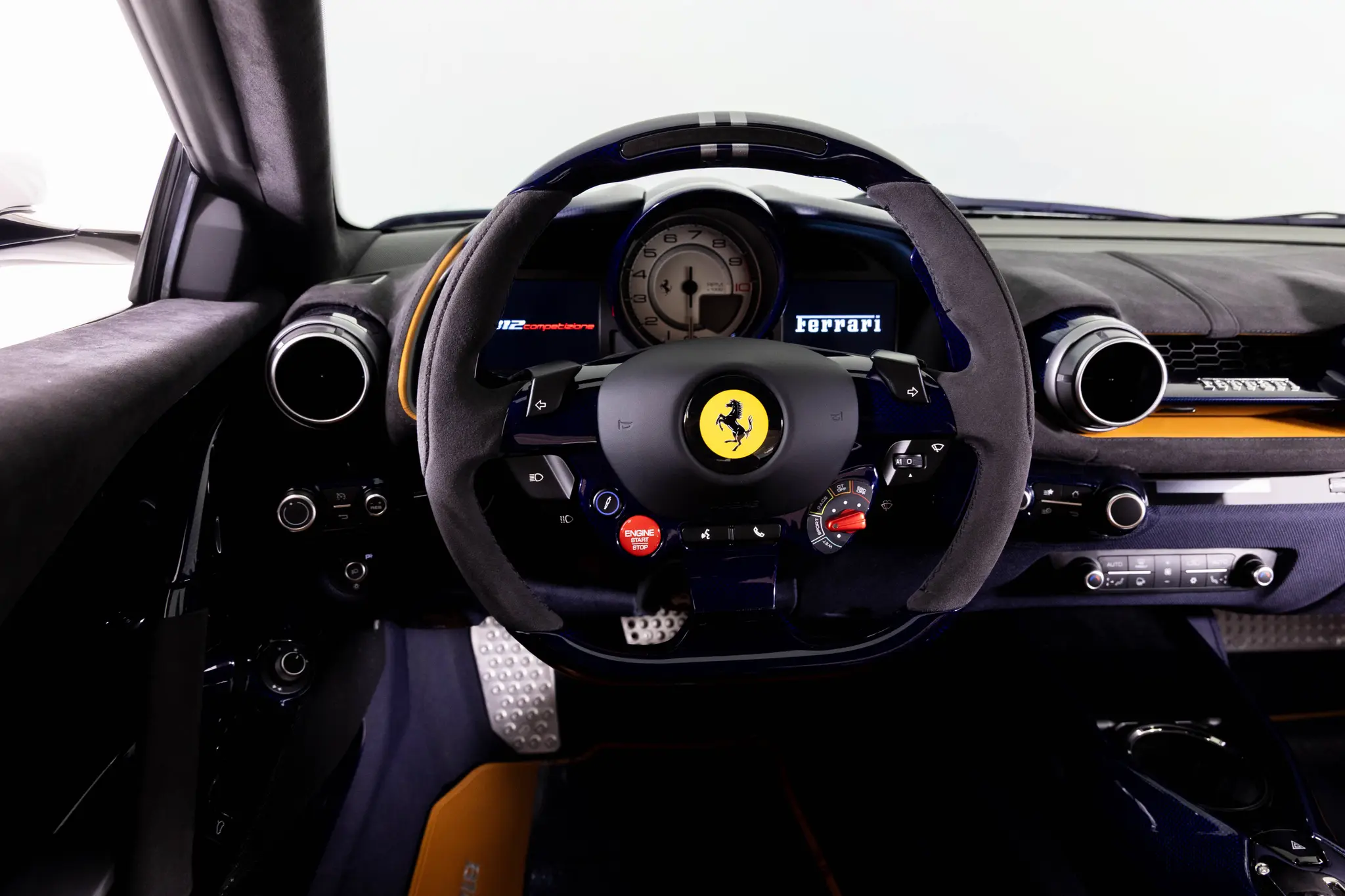 2023 Ferrari 812 812 Competizione photo 5